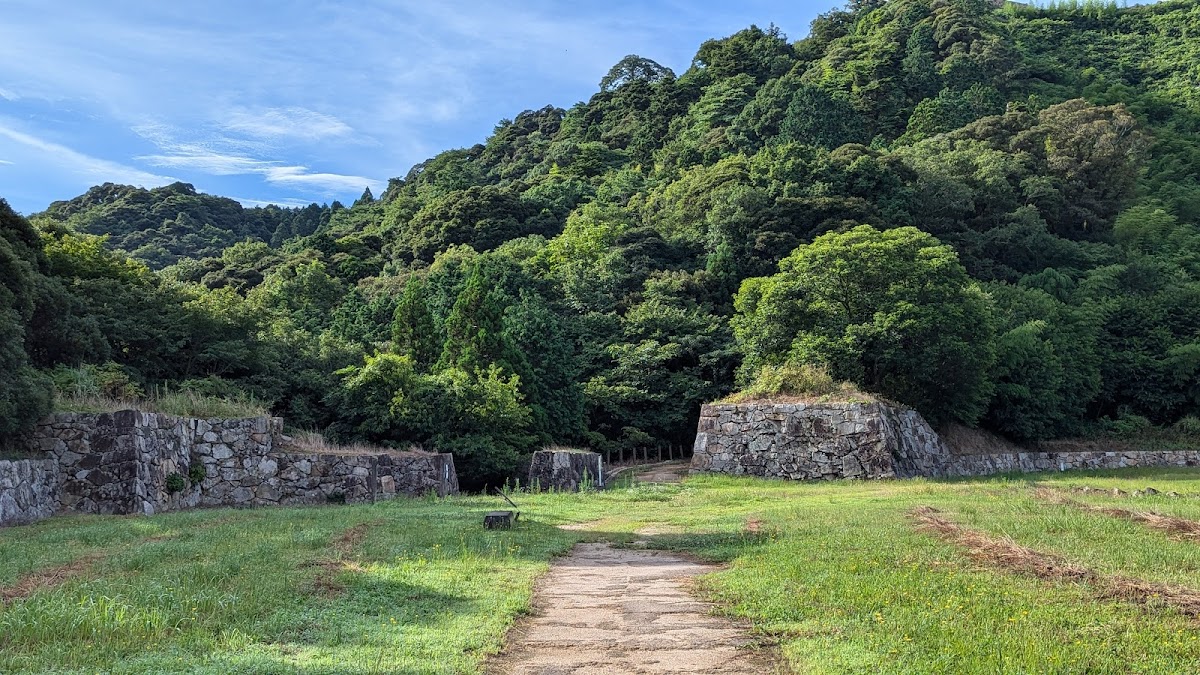 月山富田城