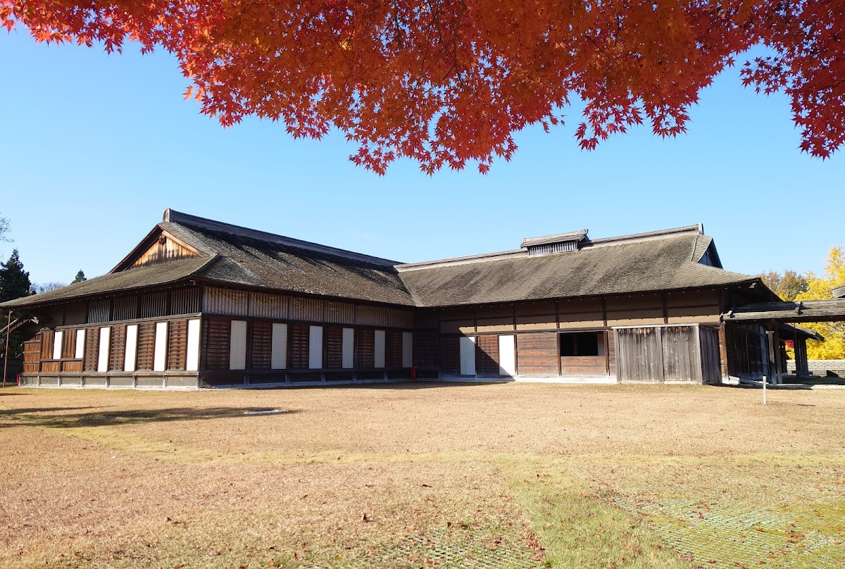 根城(ねじょう)