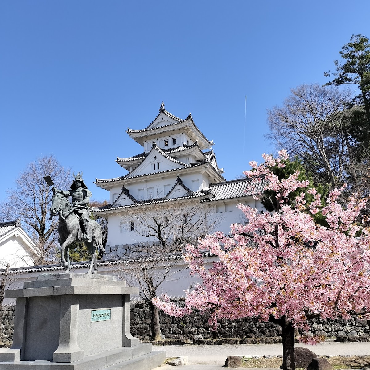 大垣城