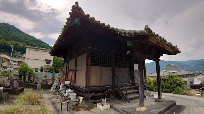 貞光城(美馬郡・徳島県)の歴史と見どころ