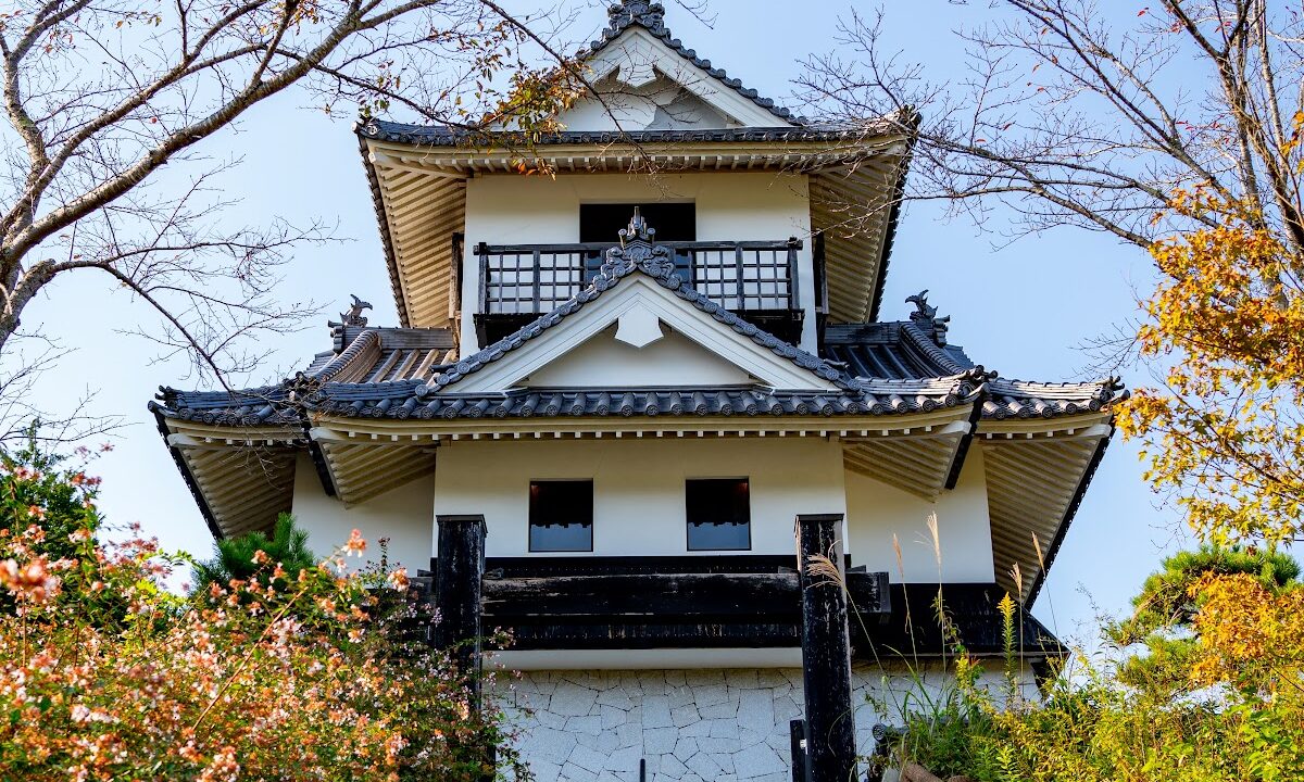 Arihan Tsuneyama Castle (Takahashi City)
